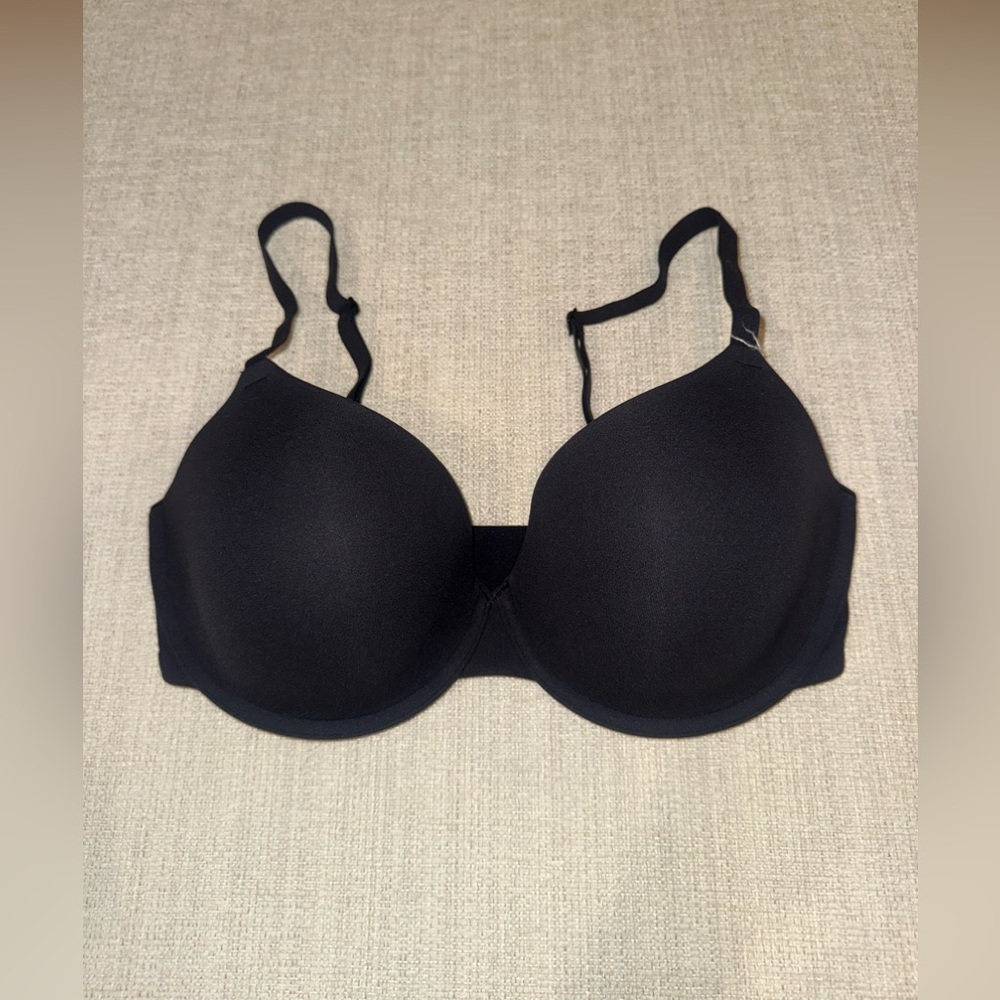 SKIMS Fits Everybody T-Shirt Bra